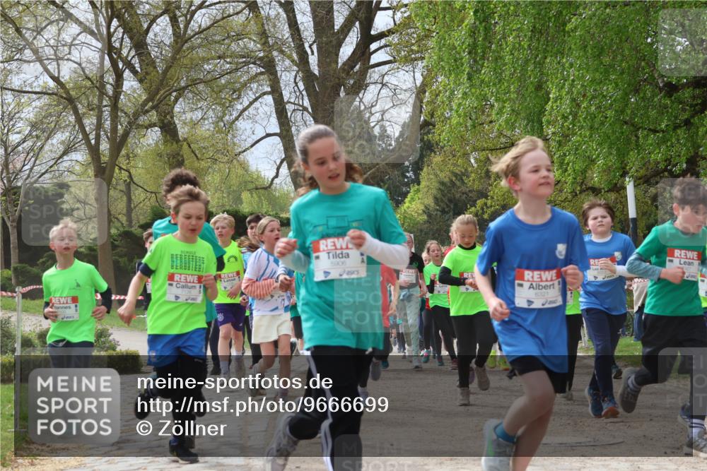 25.04.2026 - Das Zehntel Zöllner http://msf.ph/oto/9666699 25.04.2026 09:41:07 Laufen 5906, 6321 meine-sportfotos.de