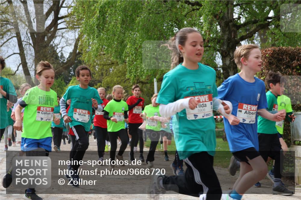 25.04.2026 - Das Zehntel Zöllner http://msf.ph/oto/9666720 25.04.2026 09:41:08 Laufen 7126, 5901, 5906, 6321 meine-sportfotos.de
