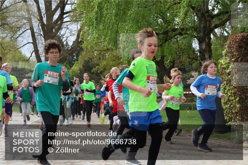 25.04.2026 - Das Zehntel Zöllner http://msf.ph/oto/9666738 25.04.2026 09:41:08 Laufen 5903, 5303, 6352 meine-sportfotos.de