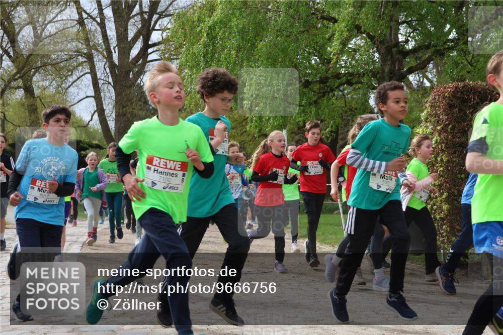 25.04.2026 - Das Zehntel Zöllner http://msf.ph/oto/9666756 25.04.2026 09:41:09 Laufen 20, 6912, 7100, 5901 meine-sportfotos.de