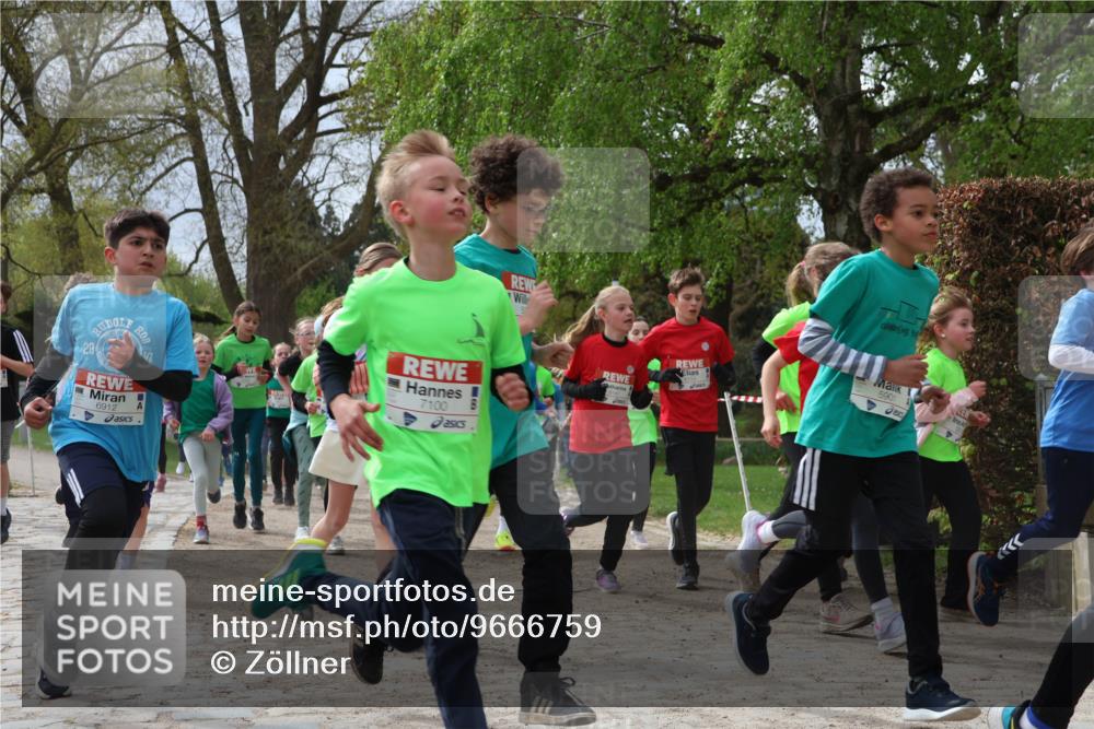 25.04.2026 - Das Zehntel Zöllner http://msf.ph/oto/9666759 25.04.2026 09:41:09 Laufen 20, 6912, 7100, 5901 meine-sportfotos.de