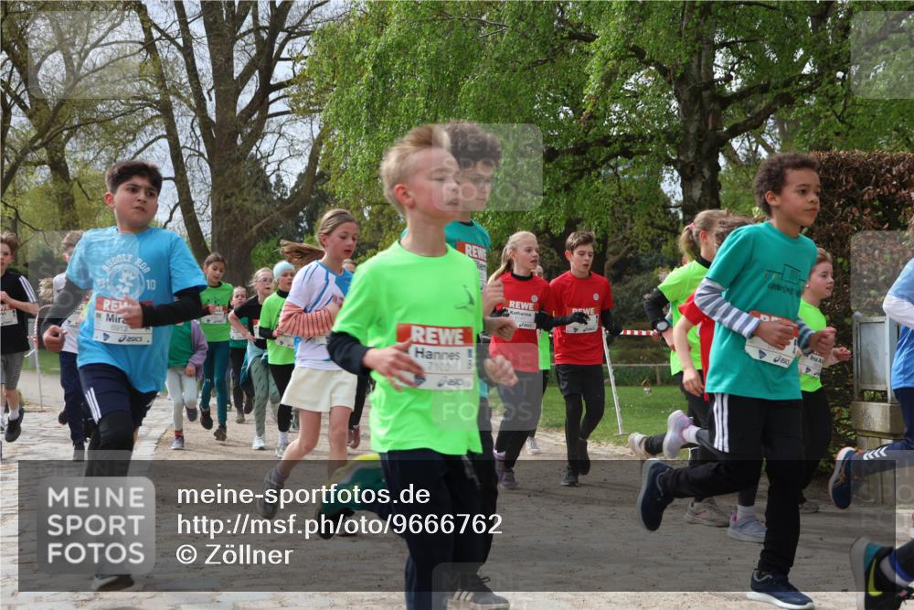 25.04.2026 - Das Zehntel Zöllner http://msf.ph/oto/9666762 25.04.2026 09:41:09 Laufen 6912, 10, 7100, 6147 meine-sportfotos.de