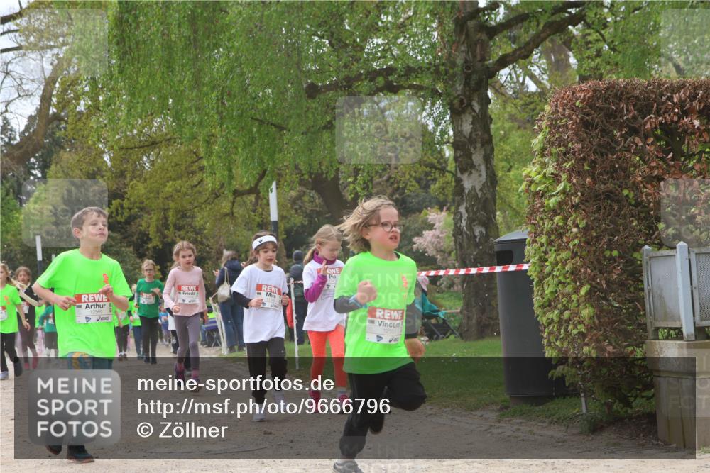 25.04.2026 - Das Zehntel Zöllner http://msf.ph/oto/9666796 25.04.2026 11:48:19 Laufen 12569, 12551 meine-sportfotos.de