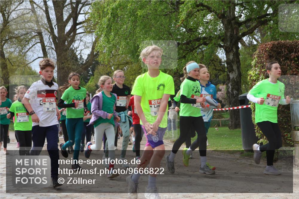 25.04.2026 - Das Zehntel Zöllner http://msf.ph/oto/9666822 25.04.2026 09:41:10 Laufen 8059 meine-sportfotos.de