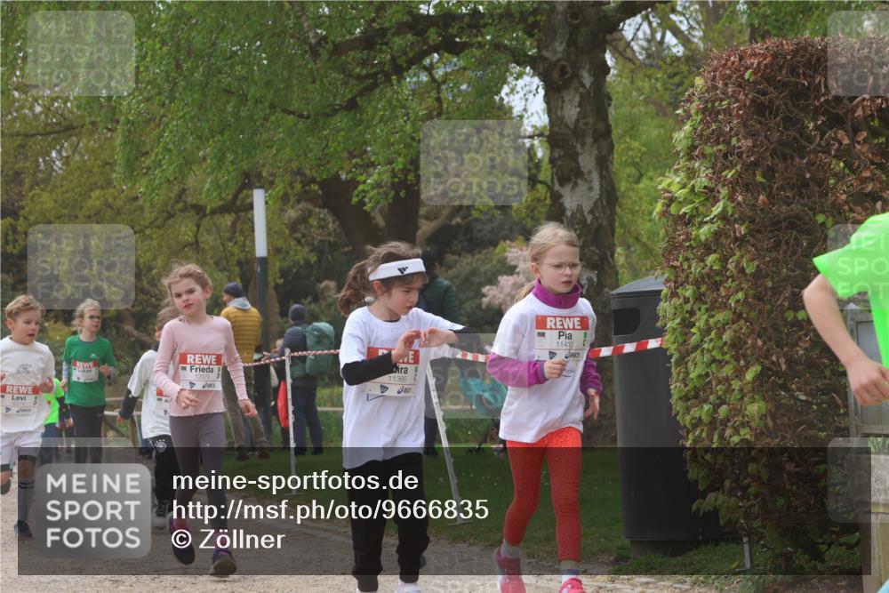 25.04.2026 - Das Zehntel Zöllner http://msf.ph/oto/9666835 25.04.2026 11:48:20 Laufen 11366, 12976, 11410 meine-sportfotos.de