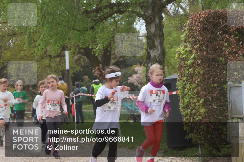 25.04.2026 - Das Zehntel Zöllner http://msf.ph/oto/9666841 25.04.2026 11:48:20 Laufen 12976, 11366, 11410 meine-sportfotos.de