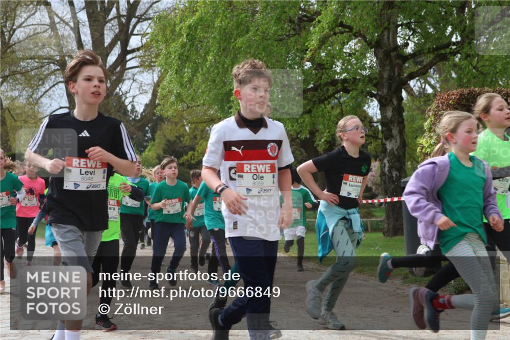 25.04.2026 - Das Zehntel Zöllner http://msf.ph/oto/9666849 25.04.2026 09:41:11 Laufen 8048, 8059, 5498 meine-sportfotos.de