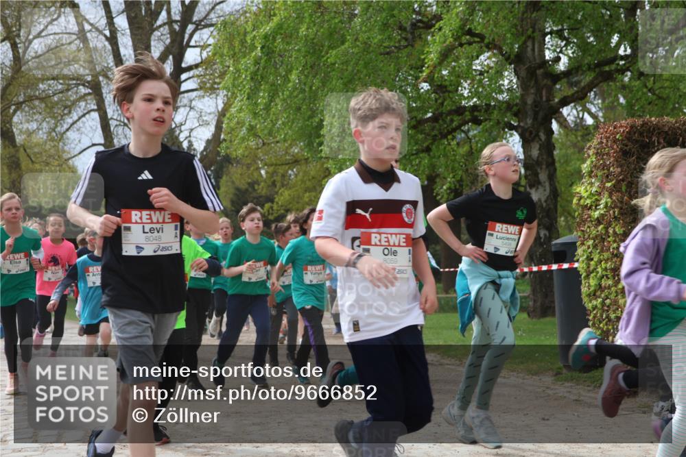 25.04.2026 - Das Zehntel Zöllner http://msf.ph/oto/9666852 25.04.2026 09:41:12 Laufen 8048, 8059, 5498 meine-sportfotos.de