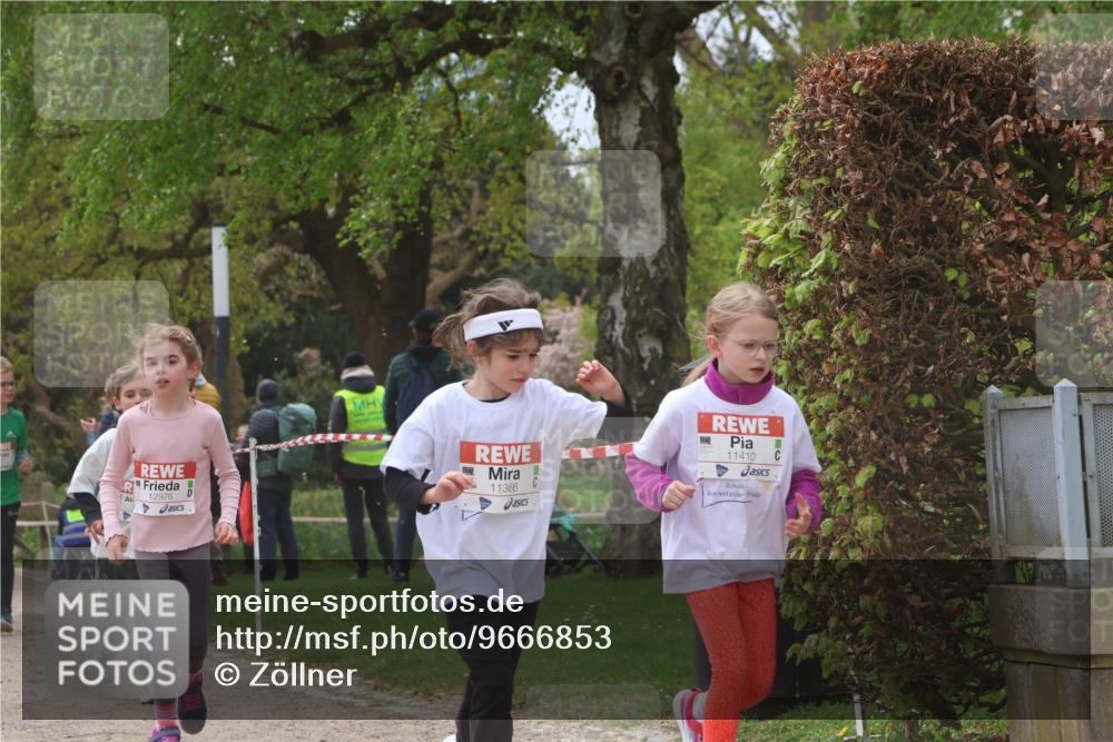 25.04.2026 - Das Zehntel Zöllner http://msf.ph/oto/9666853 25.04.2026 11:48:21 Laufen 12976, 11366, 11410 meine-sportfotos.de