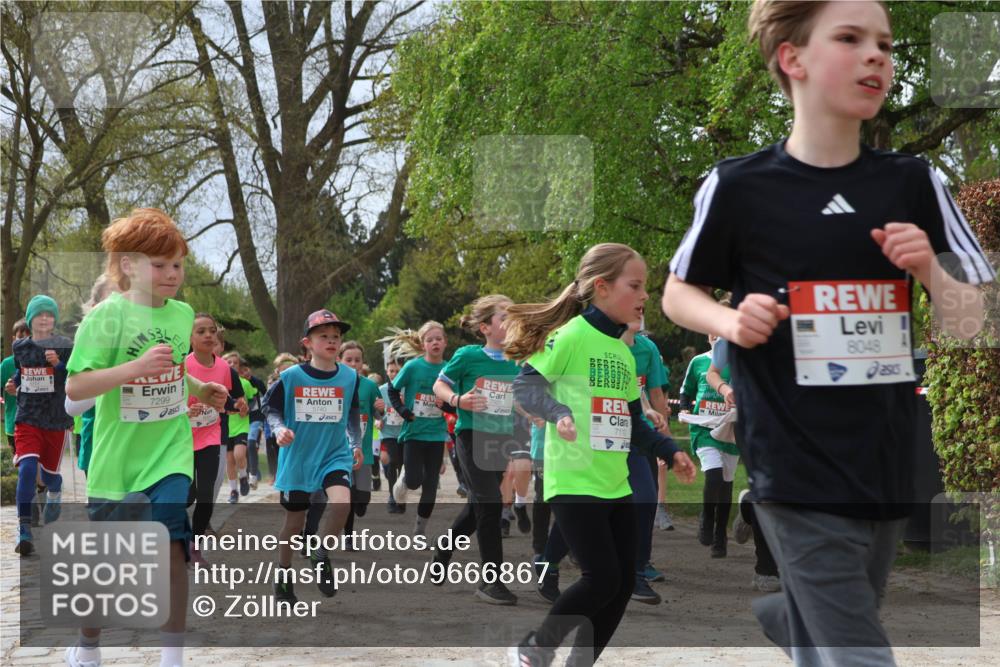 25.04.2026 - Das Zehntel Zöllner http://msf.ph/oto/9666867 25.04.2026 09:41:12 Laufen 7299, 5740, 7110, 8048 meine-sportfotos.de