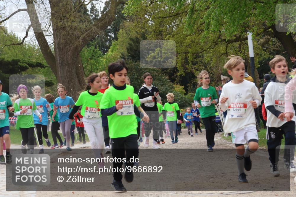 25.04.2026 - Das Zehntel Zöllner http://msf.ph/oto/9666892 25.04.2026 11:48:22 Laufen 10274, 10 meine-sportfotos.de