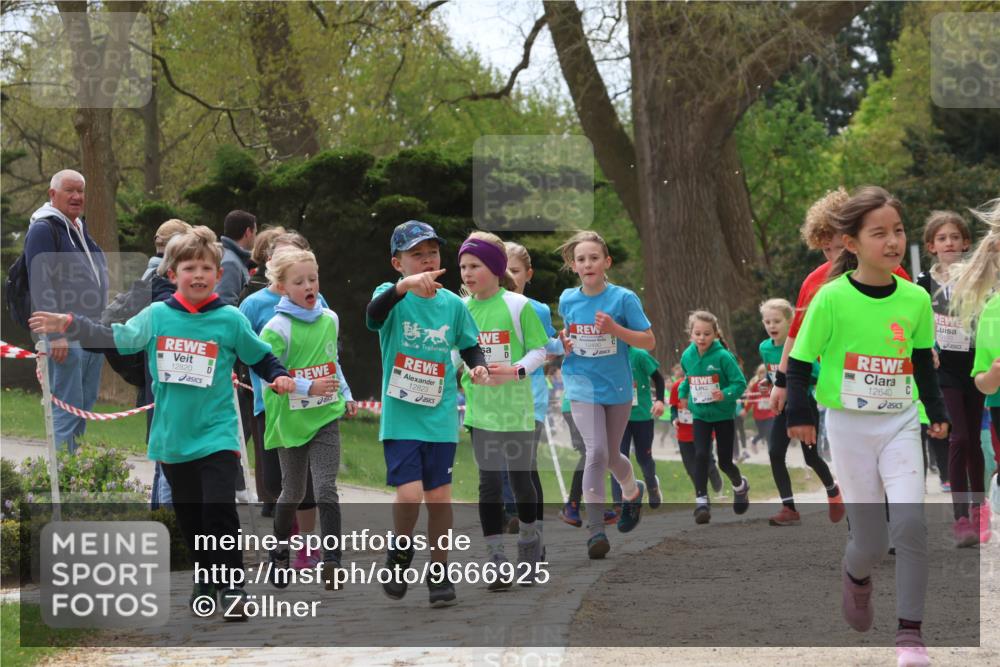 25.04.2026 - Das Zehntel Zöllner http://msf.ph/oto/9666925 25.04.2026 11:48:23 Laufen 12820, 12823, 12640 meine-sportfotos.de