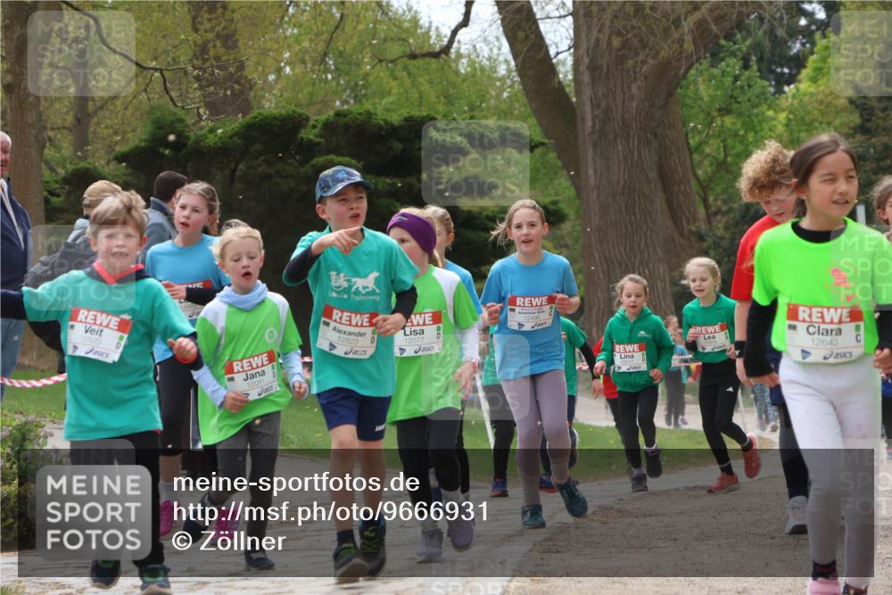 25.04.2026 - Das Zehntel Zöllner http://msf.ph/oto/9666931 25.04.2026 11:48:23 Laufen 12820, 12081, 1327, 12823, 12077, 12490, 12640 meine-sportfotos.de