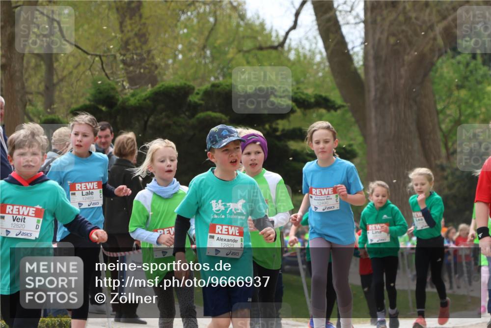 25.04.2026 - Das Zehntel Zöllner http://msf.ph/oto/9666937 25.04.2026 11:48:23 Laufen 12820, 12489, 12823, 12490 meine-sportfotos.de