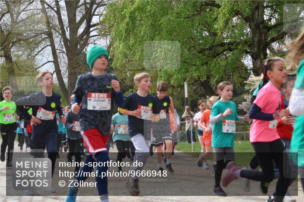25.04.2026 - Das Zehntel Zöllner http://msf.ph/oto/9666948 25.04.2026 09:41:14 Laufen 6701 meine-sportfotos.de