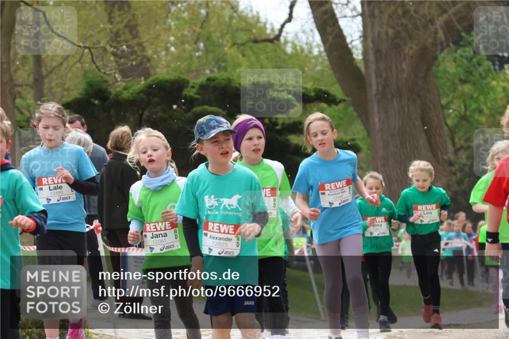 25.04.2026 - Das Zehntel Zöllner http://msf.ph/oto/9666952 25.04.2026 11:48:24 Laufen 12489, 12081, 12823, 12490, 10610 meine-sportfotos.de