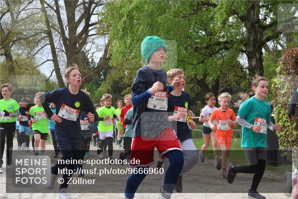 25.04.2026 - Das Zehntel Zöllner http://msf.ph/oto/9666960 25.04.2026 09:41:14 Laufen 25, 6696, 7513, 6701, 5874 meine-sportfotos.de