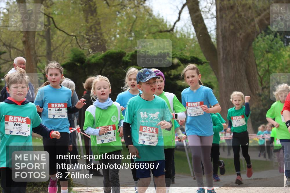 25.04.2026 - Das Zehntel Zöllner http://msf.ph/oto/9666967 25.04.2026 11:48:24 Laufen 12820, 12489, 12081, 12823, 12490 meine-sportfotos.de