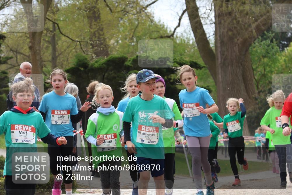 25.04.2026 - Das Zehntel Zöllner http://msf.ph/oto/9666970 25.04.2026 11:48:24 Laufen 12820, 12489, 12081, 12823, 12490, 10608 meine-sportfotos.de