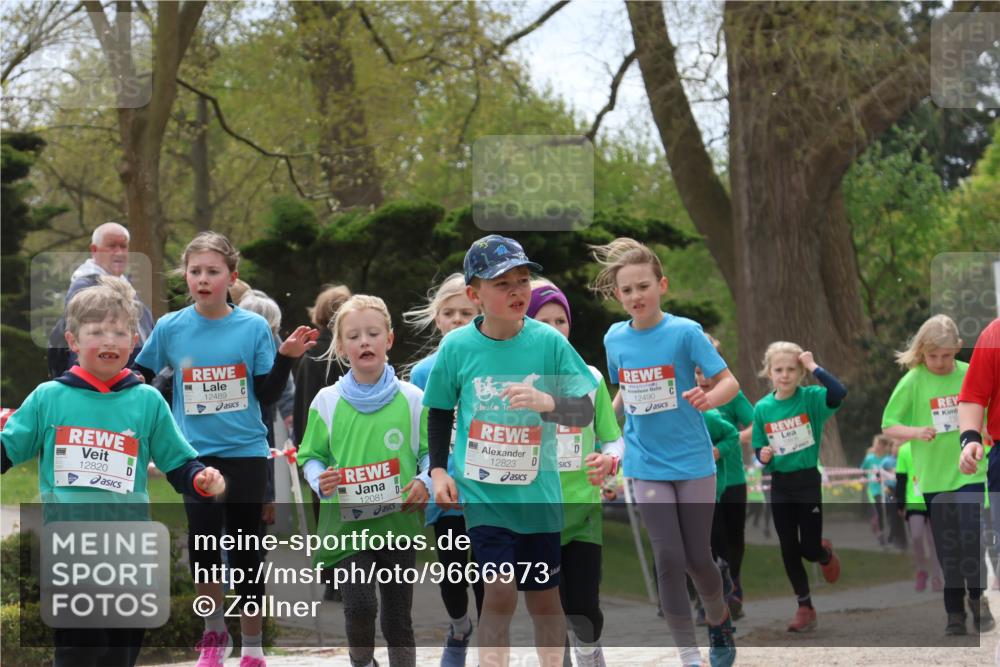 25.04.2026 - Das Zehntel Zöllner http://msf.ph/oto/9666973 25.04.2026 11:48:24 Laufen 12820, 12489, 12081, 12823, 12490 meine-sportfotos.de