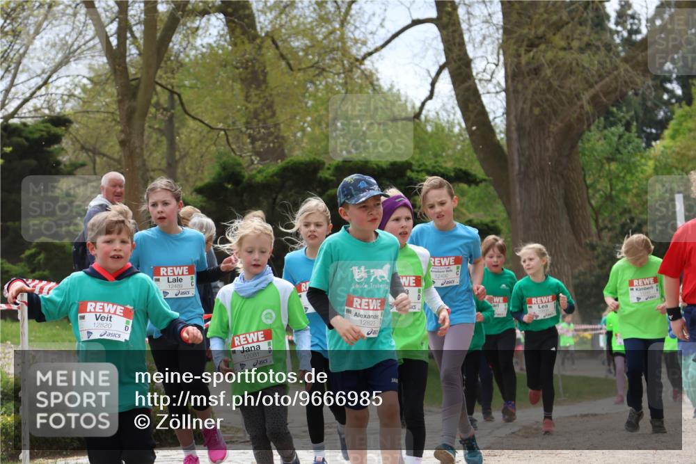 25.04.2026 - Das Zehntel Zöllner http://msf.ph/oto/9666985 25.04.2026 11:48:24 Laufen 12820, 12489, 12081, 12823, 12490, 1 meine-sportfotos.de