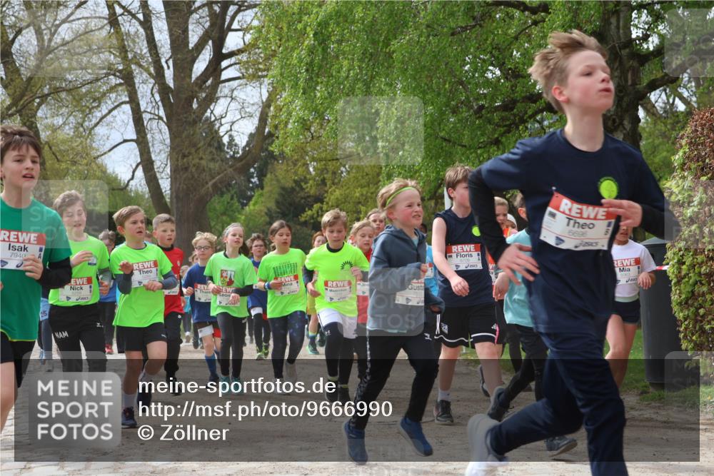 25.04.2026 - Das Zehntel Zöllner http://msf.ph/oto/9666990 25.04.2026 09:41:15 Laufen 7940, 25, 7513, 6709, 6696 meine-sportfotos.de