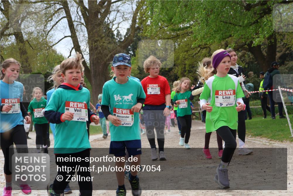 25.04.2026 - Das Zehntel Zöllner http://msf.ph/oto/9667054 25.04.2026 11:48:27 Laufen 489, 12820, 17, 12823, 12077 meine-sportfotos.de