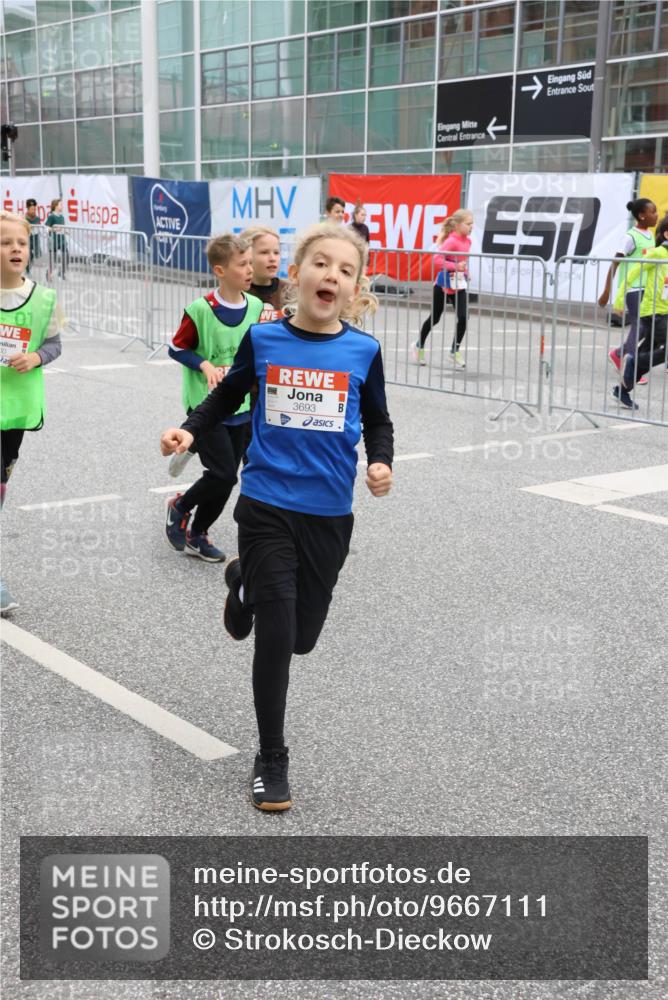 25.04.2026 - Das Zehntel Strokosch-Dieckow http://msf.ph/oto/9667111 25.04.2026 08:03:33 Allgemein zum Event 0, 1, 00, 3693 meine-sportfotos.de