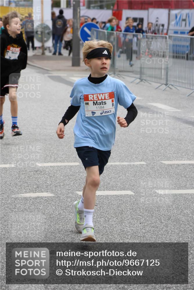 25.04.2026 - Das Zehntel Strokosch-Dieckow http://msf.ph/oto/9667125 25.04.2026 08:04:05 Allgemein zum Event 1184 meine-sportfotos.de