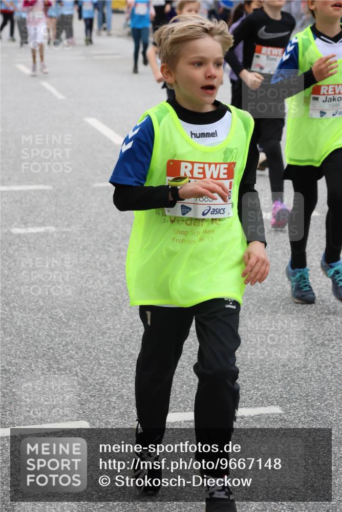 25.04.2026 - Das Zehntel Strokosch-Dieckow http://msf.ph/oto/9667148 25.04.2026 08:04:52 Allgemein zum Event 17, 1888 meine-sportfotos.de