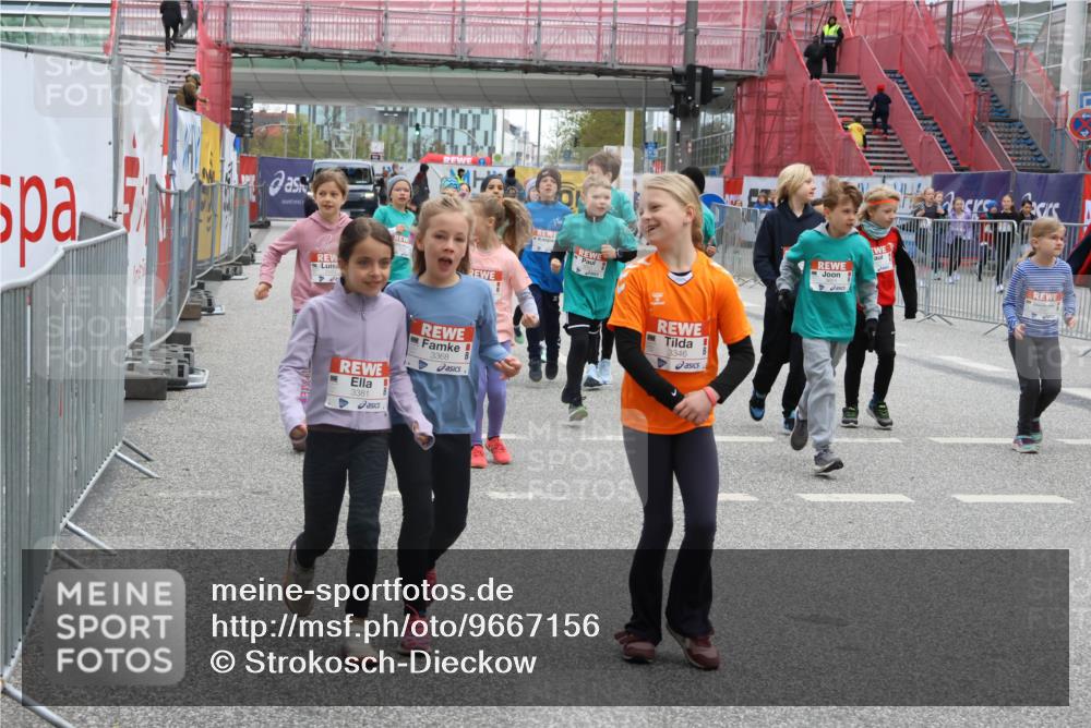 25.04.2026 - Das Zehntel Strokosch-Dieckow http://msf.ph/oto/9667156 25.04.2026 08:05:32 Allgemein zum Event 3381, 3368, 3346 meine-sportfotos.de