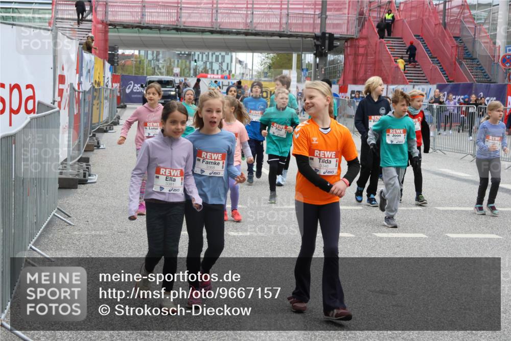 25.04.2026 - Das Zehntel Strokosch-Dieckow http://msf.ph/oto/9667157 25.04.2026 08:05:32 Allgemein zum Event 3381, 3368, 3346 meine-sportfotos.de
