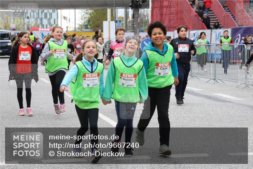 25.04.2026 - Das Zehntel Strokosch-Dieckow http://msf.ph/oto/9667240 25.04.2026 08:13:48 Allgemein zum Event 1400, 1432, 1428 meine-sportfotos.de
