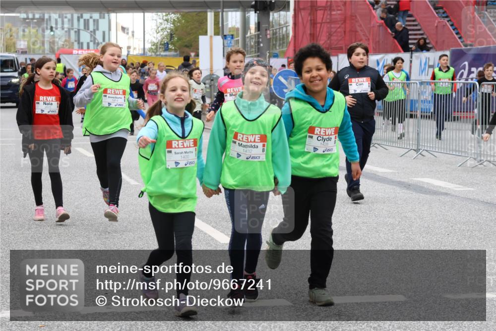 25.04.2026 - Das Zehntel Strokosch-Dieckow http://msf.ph/oto/9667241 25.04.2026 08:13:49 Allgemein zum Event 1400, 1432, 1428 meine-sportfotos.de