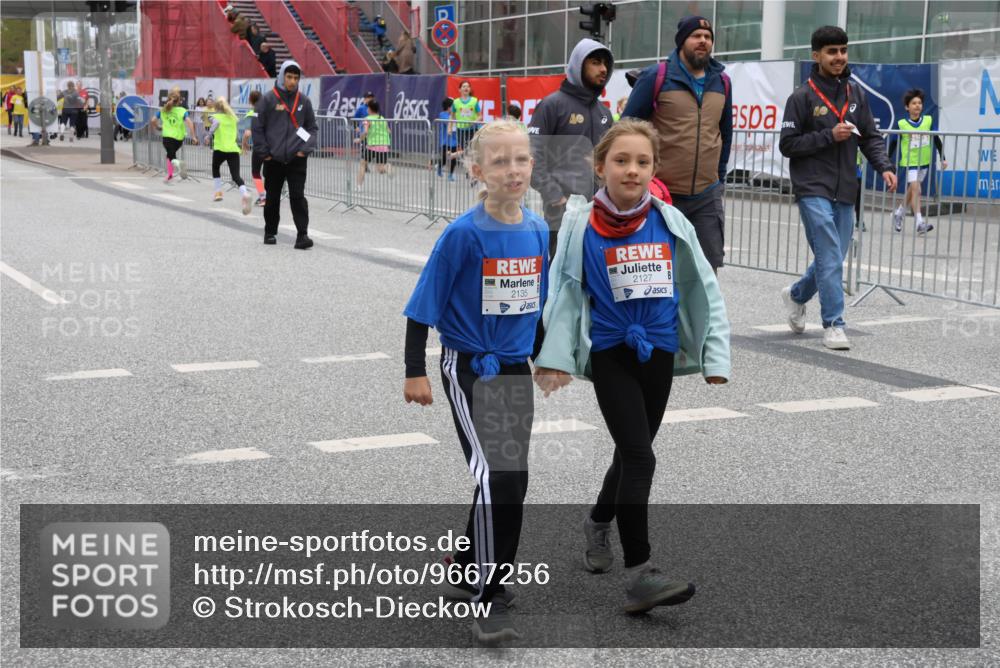 25.04.2026 - Das Zehntel Strokosch-Dieckow http://msf.ph/oto/9667256 25.04.2026 08:14:25 Allgemein zum Event 2135, 2127, 69 meine-sportfotos.de