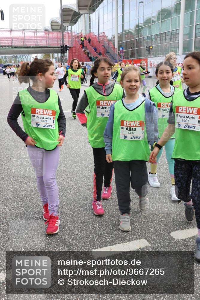 25.04.2026 - Das Zehntel Strokosch-Dieckow http://msf.ph/oto/9667265 25.04.2026 08:14:46 Allgemein zum Event 1, 1421, 1409, 1402, 140, 1401 meine-sportfotos.de