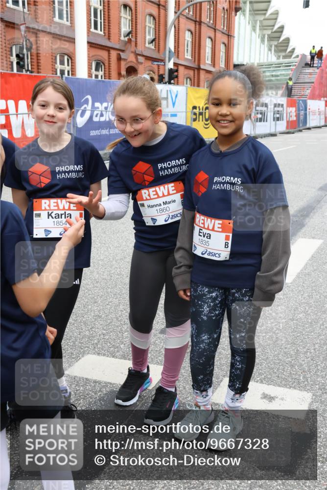 25.04.2026 - Das Zehntel Strokosch-Dieckow http://msf.ph/oto/9667328 25.04.2026 08:20:29 Allgemein zum Event 1854, 1860, 1835 meine-sportfotos.de