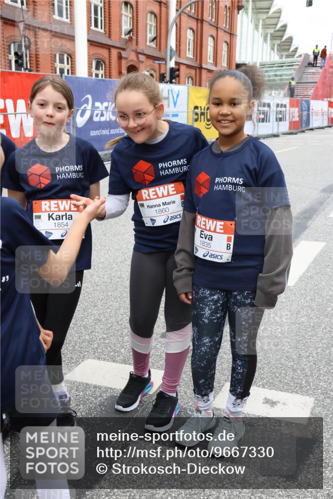 25.04.2026 - Das Zehntel Strokosch-Dieckow http://msf.ph/oto/9667330 25.04.2026 08:20:29 Allgemein zum Event 1854, 1860, 1835 meine-sportfotos.de