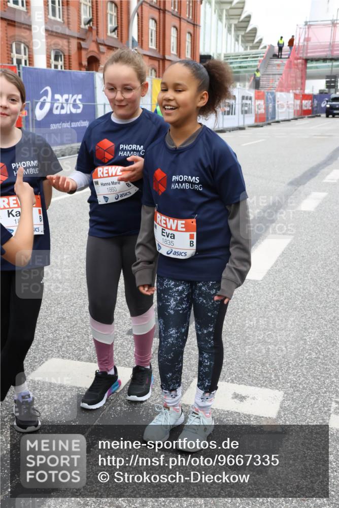 25.04.2026 - Das Zehntel Strokosch-Dieckow http://msf.ph/oto/9667335 25.04.2026 08:20:30 Allgemein zum Event 18, 1860, 1835 meine-sportfotos.de