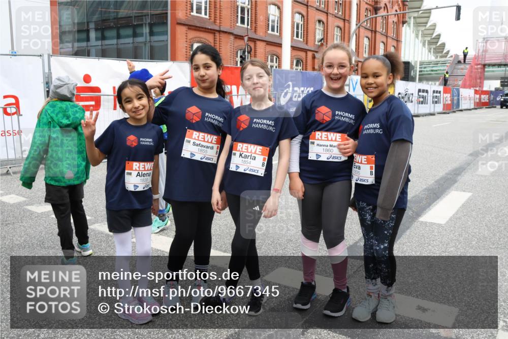 25.04.2026 - Das Zehntel Strokosch-Dieckow http://msf.ph/oto/9667345 25.04.2026 08:20:35 Allgemein zum Event 1839, 1855, 1854, 1860, 1835 meine-sportfotos.de
