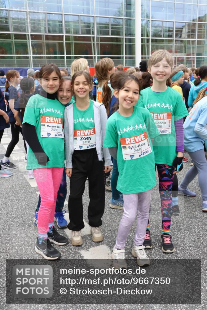 25.04.2026 - Das Zehntel Strokosch-Dieckow http://msf.ph/oto/9667350 25.04.2026 08:21:50 Allgemein zum Event 2480, 2458, 2449, 456, 00, 00, 1 meine-sportfotos.de