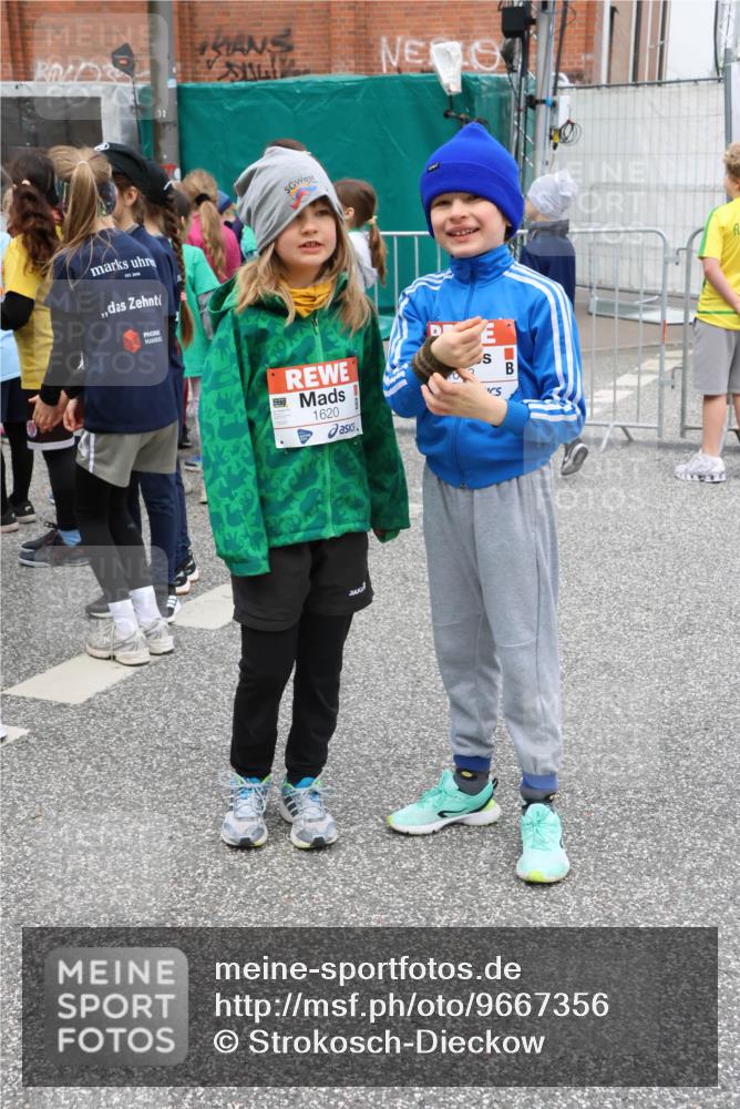 25.04.2026 - Das Zehntel Strokosch-Dieckow http://msf.ph/oto/9667356 25.04.2026 08:25:20 Allgemein zum Event 12, 1620, 8 meine-sportfotos.de