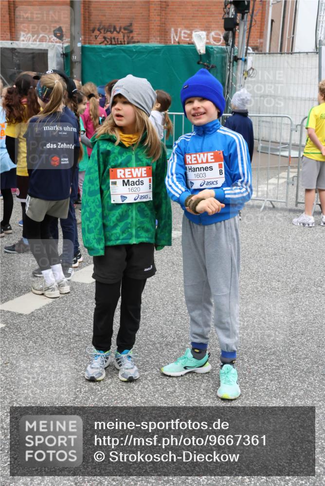 25.04.2026 - Das Zehntel Strokosch-Dieckow http://msf.ph/oto/9667361 25.04.2026 08:25:21 Allgemein zum Event 12, 1620, 7, 1603 meine-sportfotos.de