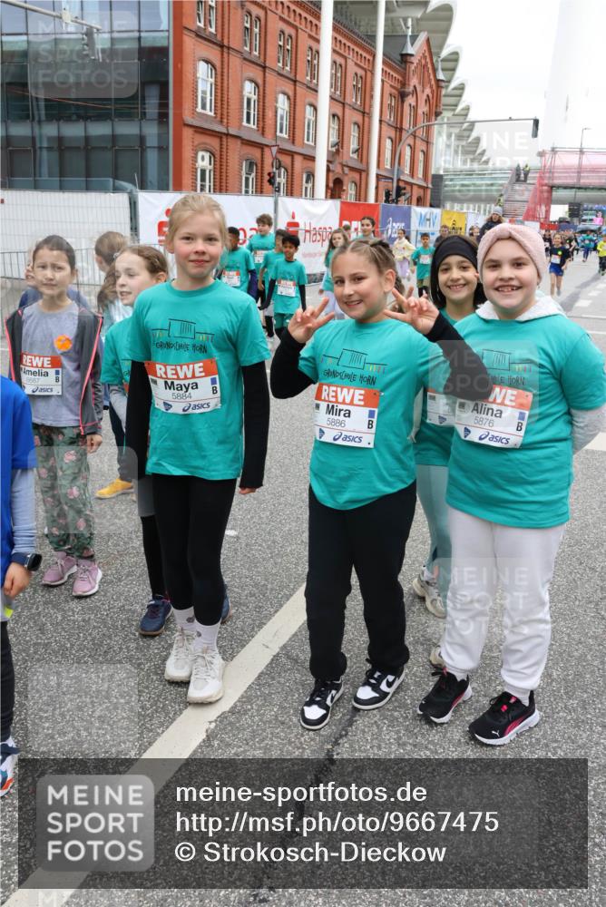 25.04.2026 - Das Zehntel Strokosch-Dieckow http://msf.ph/oto/9667475 25.04.2026 10:08:16 Allgemein zum Event 811, 6687, 5884, 5886, 5876 meine-sportfotos.de