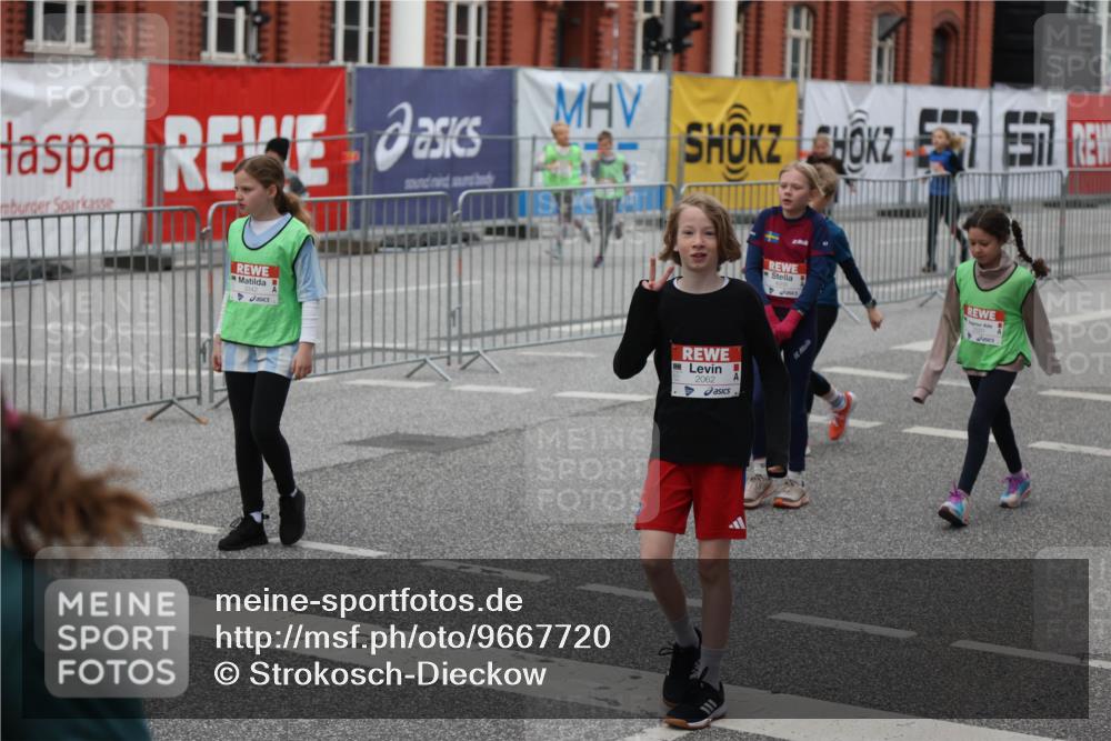 25.04.2026 - Das Zehntel Strokosch-Dieckow http://msf.ph/oto/9667720 25.04.2026 08:03:26 Allgemein zum Event 657, 2062 meine-sportfotos.de