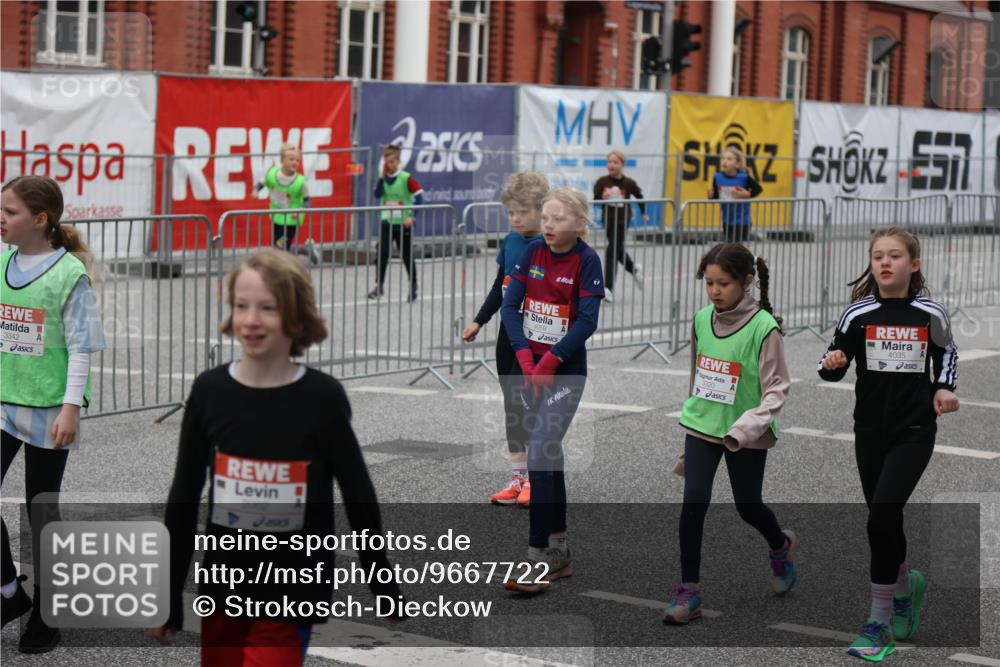 25.04.2026 - Das Zehntel Strokosch-Dieckow http://msf.ph/oto/9667722 25.04.2026 08:03:28 Allgemein zum Event 3342, 2062, 3, 3320, 4035 meine-sportfotos.de