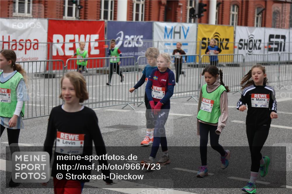 25.04.2026 - Das Zehntel Strokosch-Dieckow http://msf.ph/oto/9667723 25.04.2026 08:03:28 Allgemein zum Event 342, 2062, 4069, 3320, 4035 meine-sportfotos.de