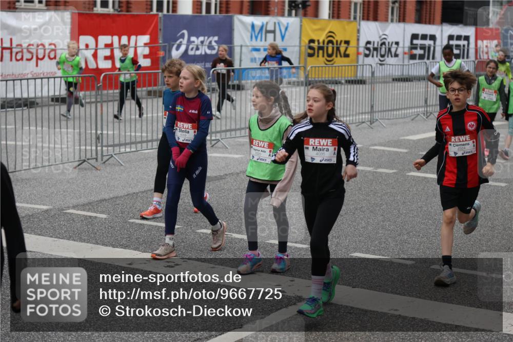 25.04.2026 - Das Zehntel Strokosch-Dieckow http://msf.ph/oto/9667725 25.04.2026 08:03:29 Allgemein zum Event 7, 7, 3320, 4035 meine-sportfotos.de