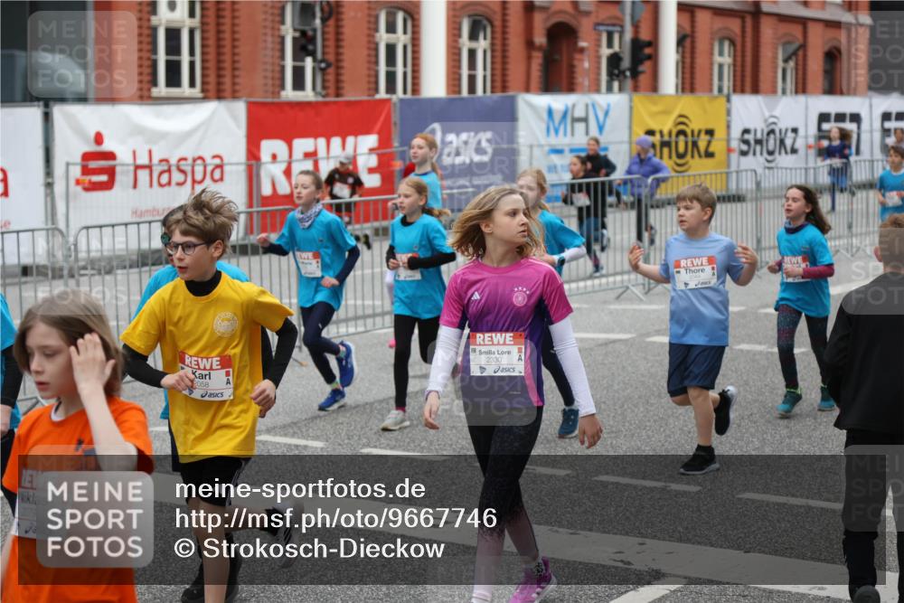 25.04.2026 - Das Zehntel Strokosch-Dieckow http://msf.ph/oto/9667746 25.04.2026 08:03:47 Allgemein zum Event 2079, 2058, 2330 meine-sportfotos.de