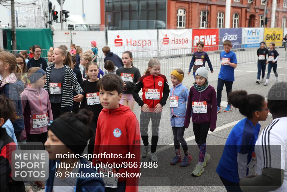 25.04.2026 - Das Zehntel Strokosch-Dieckow http://msf.ph/oto/9667886 25.04.2026 08:05:48 Allgemein zum Event 3405, 3420, 4006, 4033, 3422, 3412 meine-sportfotos.de